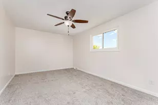 2380 Chestnut Ln, Morris, IL 60450 - Photo 13