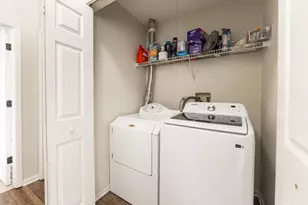 4015 Peartree Dr, Lake in the Hills, IL 60156 - Photo 27