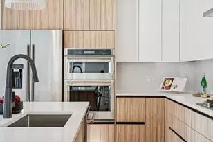 706 E 41st St, Chicago, IL 60653 - Photo 11