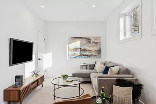 706 E 41st St, Chicago, IL 60653 - Photo 29