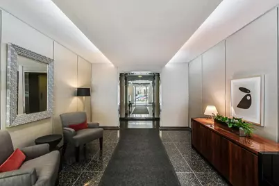 1350 N Astor Street #4C, Chicago, IL 60610 - Photo 3