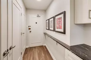 1350 N Astor St, Chicago, IL 60610 - Photo 5