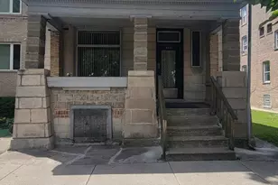 3231 W Flournoy St, Chicago, IL 60624 - Photo 1