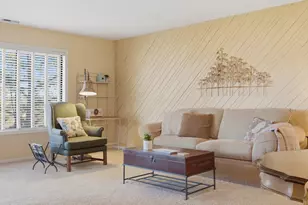 1365 N Sterling Ave, Palatine, IL 60067 - Photo 7