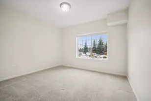 2220 Founders Dr, Northbrook, IL 60062 - Photo 7