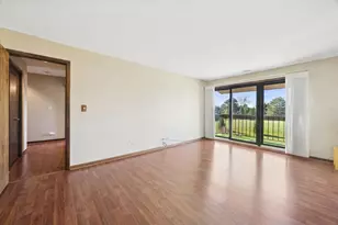 7990 Garfield Ave, Burr Ridge, IL 60527 - Photo 11