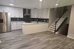 456 Inverrary Ln, Deerfield, IL 60015 - Photo 3