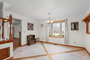 15742 Moody Rd, Oak Lawn, IL 61943 - Photo 11