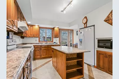 15742 Moody Road, Oak Lawn, IL 61943 - Photo 13