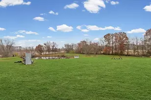 15742 Moody Rd, Oak Lawn, IL 61943 - Photo 47