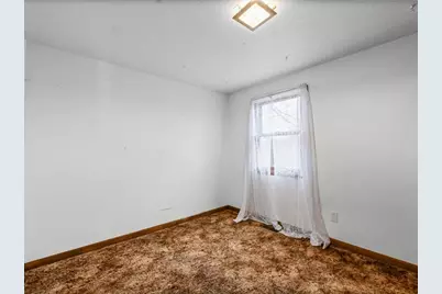 15742 Moody Road, Oak Lawn, IL 61943 - Photo 21