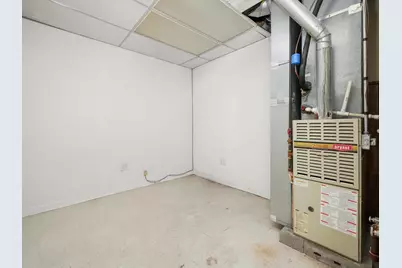 [Address not provided], Chicago, IL 60620 - Photo 31