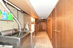 15252 Waterman Dr, South Holland, IL 60473 - Photo 19