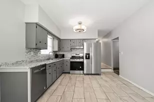 8340 W Lincoln Hwy, Frankfort, IL 60423 - Photo 3