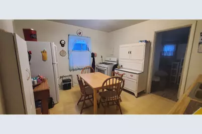 172 N Jackson Avenue, Bradley, IL 60915 - Photo 7