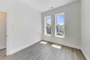 2312 W Ohio St, Chicago, IL 60612 - Photo 9