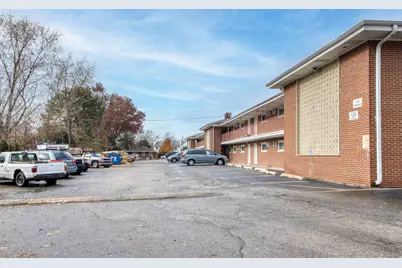 1119 E Algonquin Road #11, Arlington Heights, IL 60005 - Photo 15