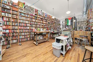 1102 W 18th St, Chicago, IL 60608 - Photo 5