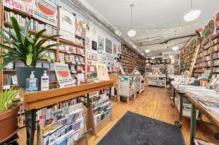 1102 W 18th St, Chicago, IL 60608 - Photo 9