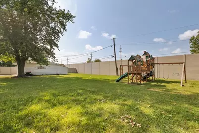 7506 S Ferdinand Avenue, Bridgeview, IL 60455 - Photo 7