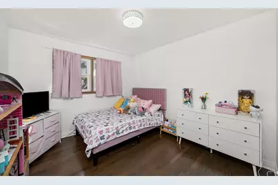 10429 S Keeler Avenue, Oak Lawn, IL 60453 - Photo 9