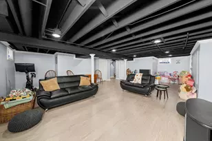 10429 S Keeler Ave, Oak Lawn, IL 60453 - Photo 13