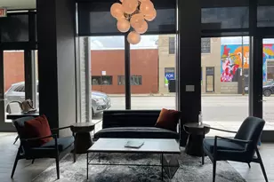 1722 W Grand Ave, Chicago, IL 60622 - Photo 3