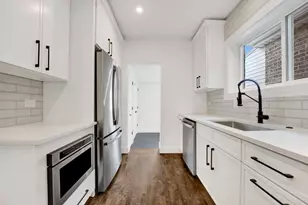 5844 W Leland Ave, Chicago, IL 60630 - Photo 5