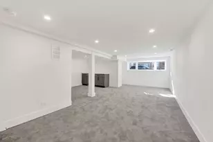 5844 W Leland Ave, Chicago, IL 60630 - Photo 19