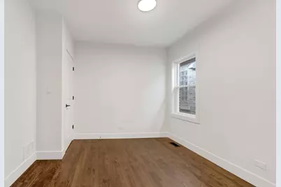 5844 W Leland Avenue, Chicago, IL 60630 - Photo 17