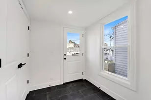 5844 W Leland Ave, Chicago, IL 60630 - Photo 15