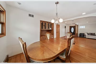 5000 N Oconto Avenue, Harwood Heights, IL 60706 - Photo 7