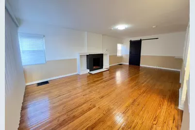 7421 W 64th Street, Summit, IL 60501 - Photo 5