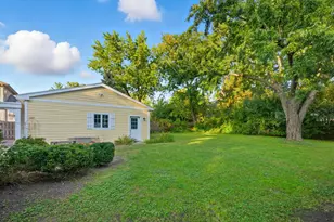 5523 S Garfield St, Hinsdale, IL 60521 - Photo 11