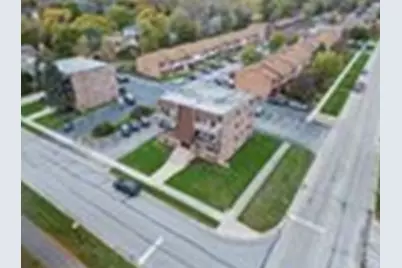 8800 W 76th Place #2W, Justice, IL 60458 - Photo 7