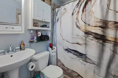 1628 W Juneway Terrace #2W, Chicago, IL 60626 - Photo 15