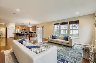 2224 Amelia Ln, Hoffman Estates, IL 60192 - Photo 13