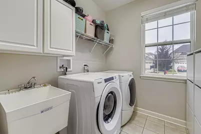 2224 Amelia Lane, Hoffman Estates, IL 60192 - Photo 25