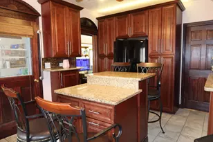 9766 S Prospect Ave, Chicago, IL 60643 - Photo 9