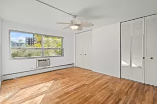 9001 Golf Rd, Des Plaines, IL 60016 - Photo 21