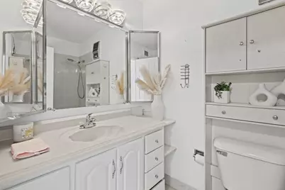 9001 Golf Road #5B, Des Plaines, IL 60016 - Photo 15