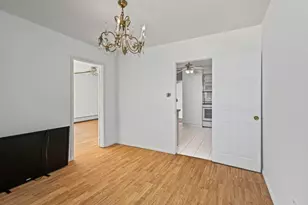 9001 Golf Rd, Des Plaines, IL 60016 - Photo 19