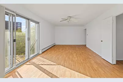 9001 Golf Road #5B, Des Plaines, IL 60016 - Photo 7