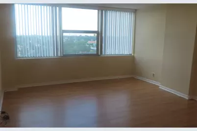 7234 W North Avenue #1008, Elmwood Park, IL 60707 - Photo 5