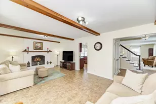 1010 W Haven Dr, Arlington Heights, IL 60005 - Photo 7