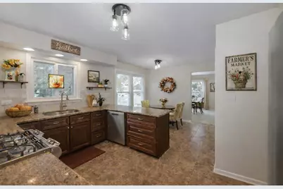 1010 W Haven Drive, Arlington Heights, IL 60005 - Photo 19