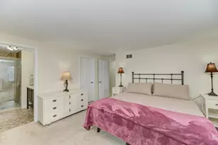 1010 W Haven Dr, Arlington Heights, IL 60005 - Photo 27