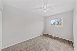 156 Monterey Dr, Bolingbrook, IL 60440 - Photo 9