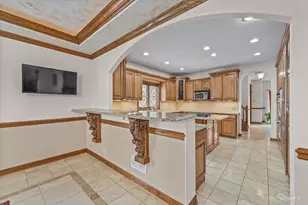 10018 Haegers Bend Rd, Algonquin, IL 60102 - Photo 11