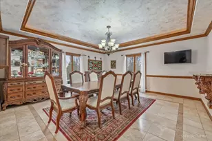 10018 Haegers Bend Rd, Algonquin, IL 60102 - Photo 5